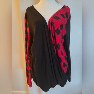 Stylish Black and Red Plaid Women's Top